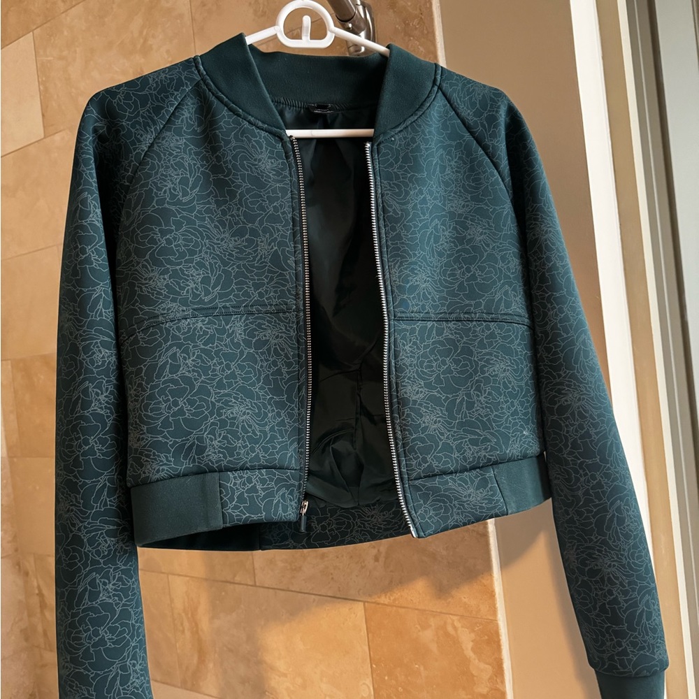 Vitality crop jacket green